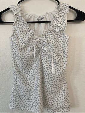 PacSun White Floral Ruffle blouse
